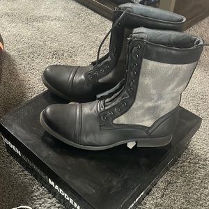 Men’s size 12 winter fashion boot
